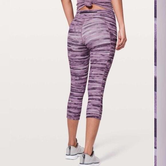 LULULEMON Speed Up Crop *21"
Shadowed Smoked Mullberry - Picture 1 of 6